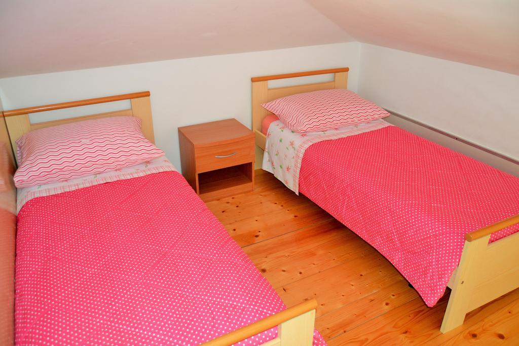 Apartments Green Village Premantura Habitación foto